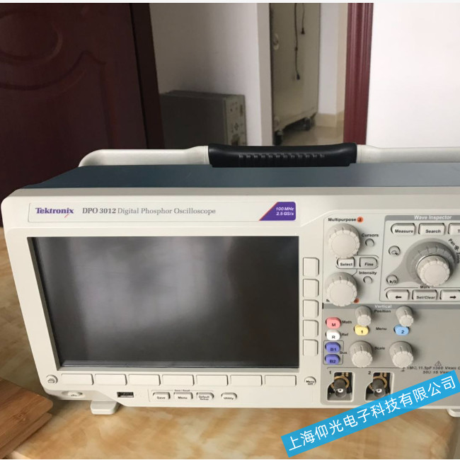連云港泰克數(shù)字熒光示波器DPO-3012開機(jī)黑屏故障維修