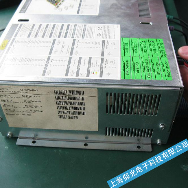 重慶貝加萊工控機(jī)開機(jī)有顯示但是屏幕很暗故障維修-上海仰光